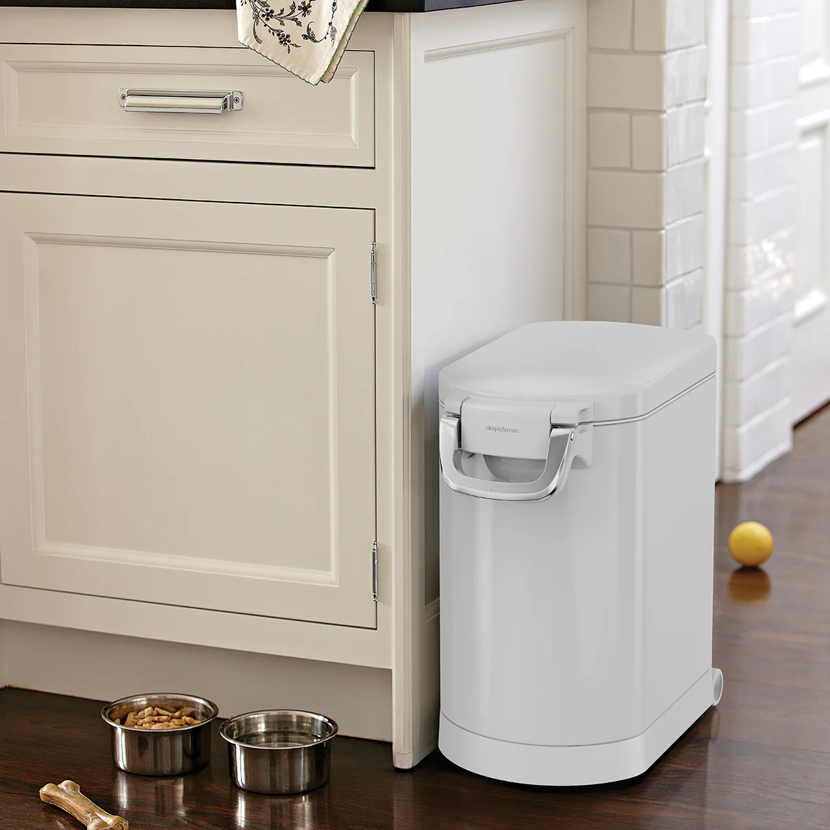 Medium Pet Food Can - Image 18